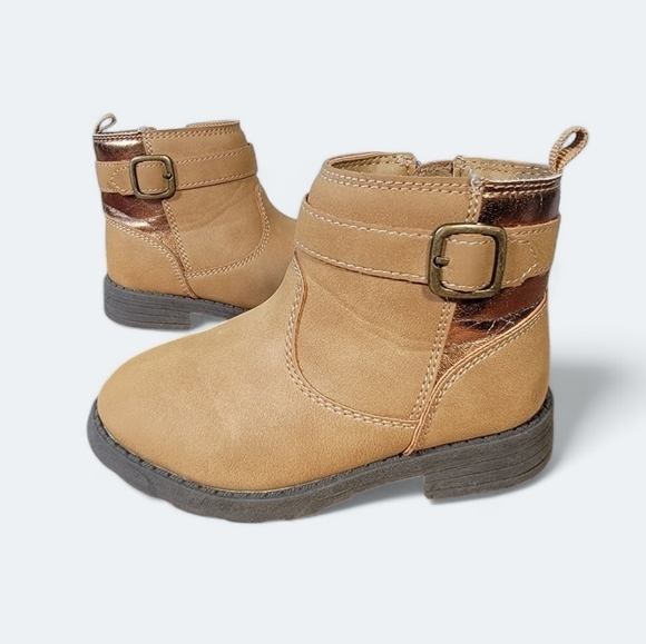 Carters Brown Vegan Leather Ankle Boots Size 7 - Picture 1 of 17